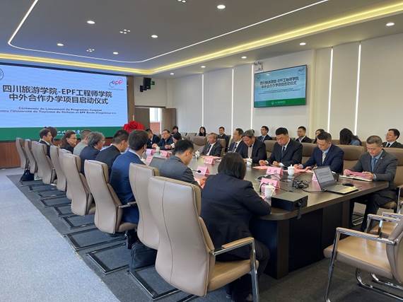 说明: /__local/1/02/A8/CCE1E31DB89273E5873776911F3_DF92805E_981D.jpg